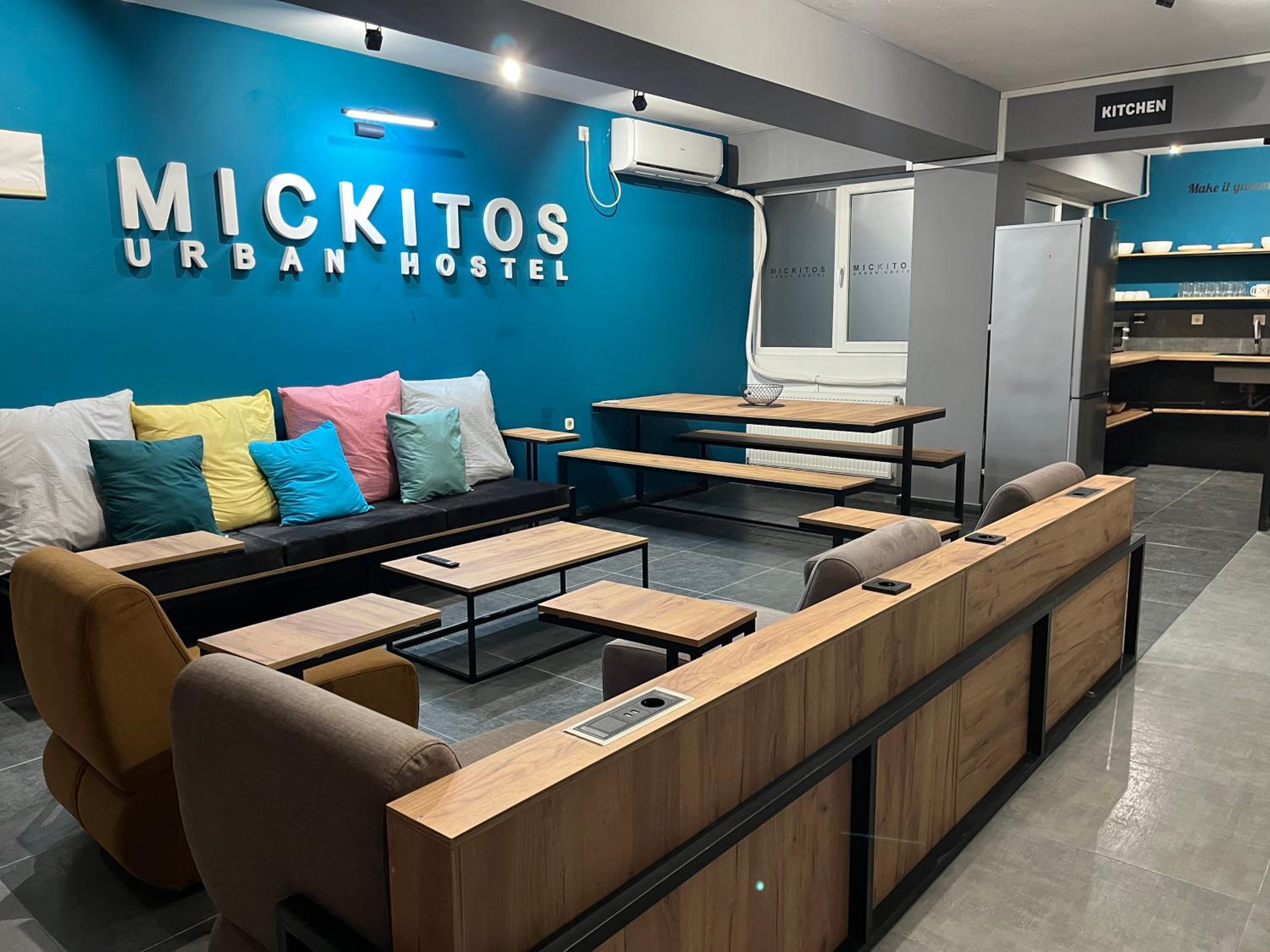 Mickitos Urban Hostel