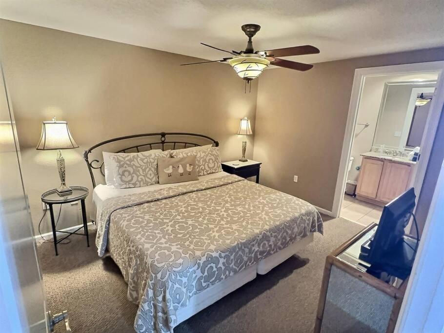 4 Bedroom Luxury High Rise Corner Condo with 2 Balconies, Heated Pool, Direct Beach Access view 3