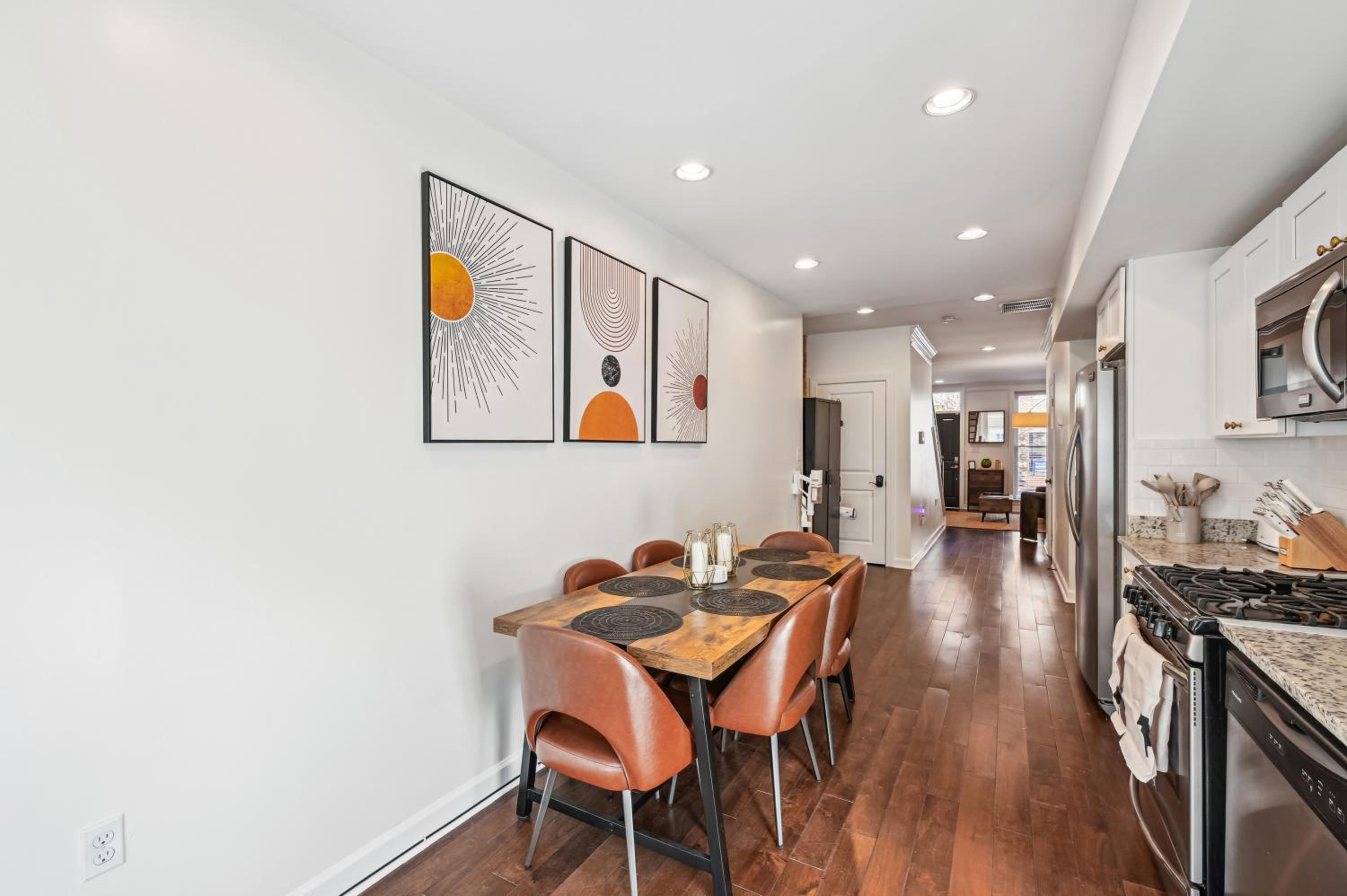 Federal Hill Luxury City Charm - Property Image 3