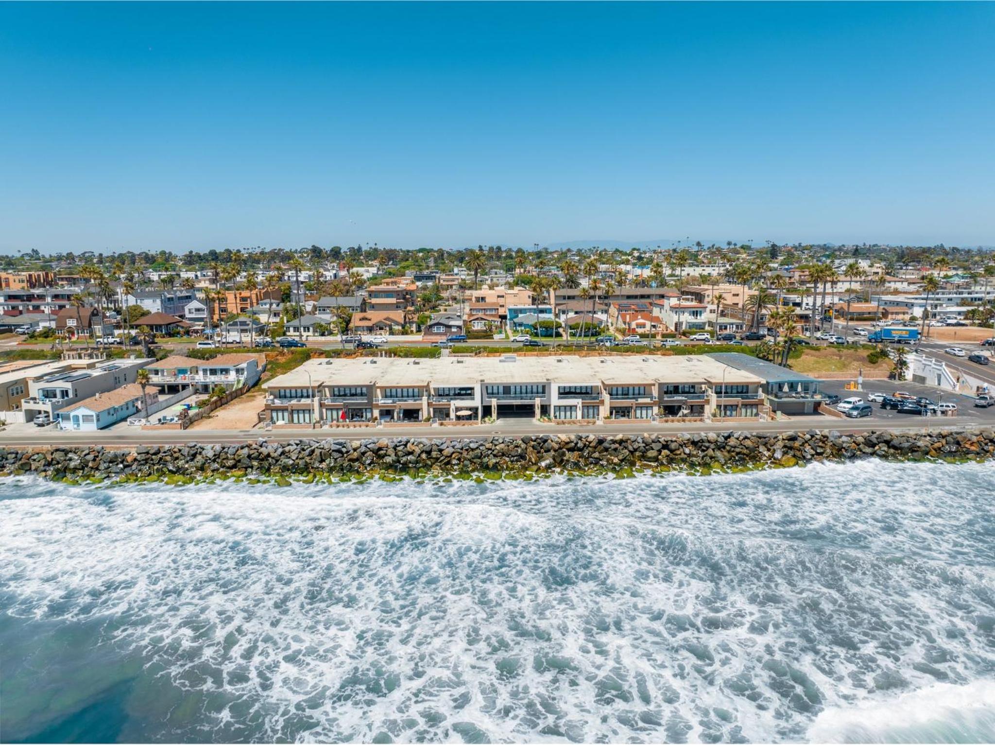 Oceanside Oasis 700S-103