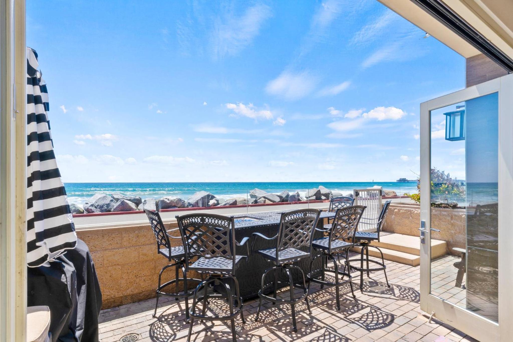 Oceanside Oasis 700S-103