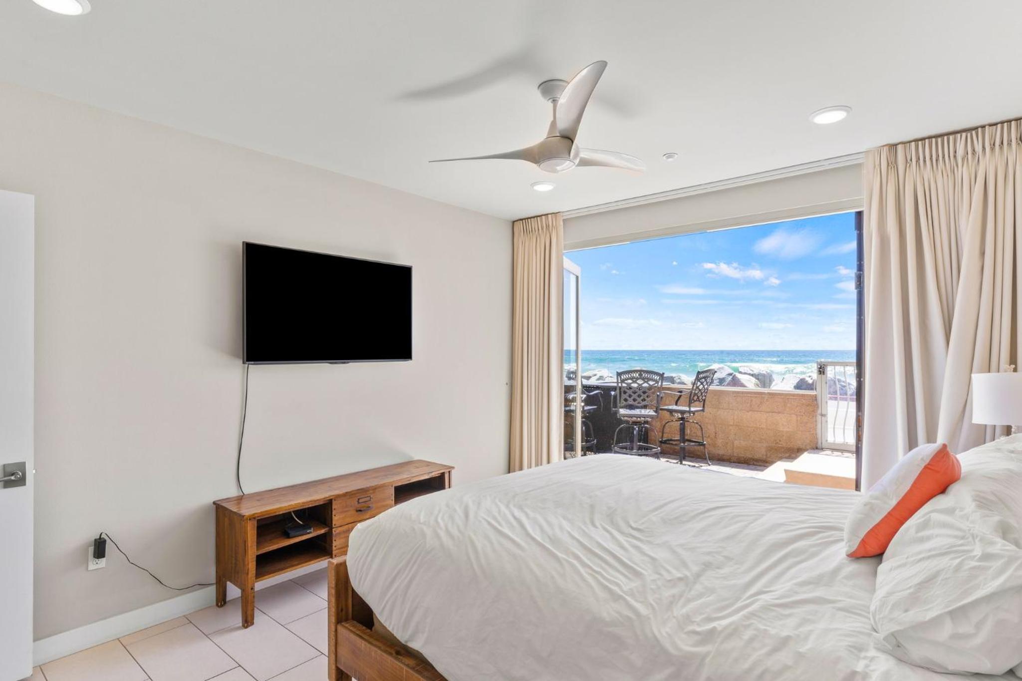 Oceanside Oasis 700S-103