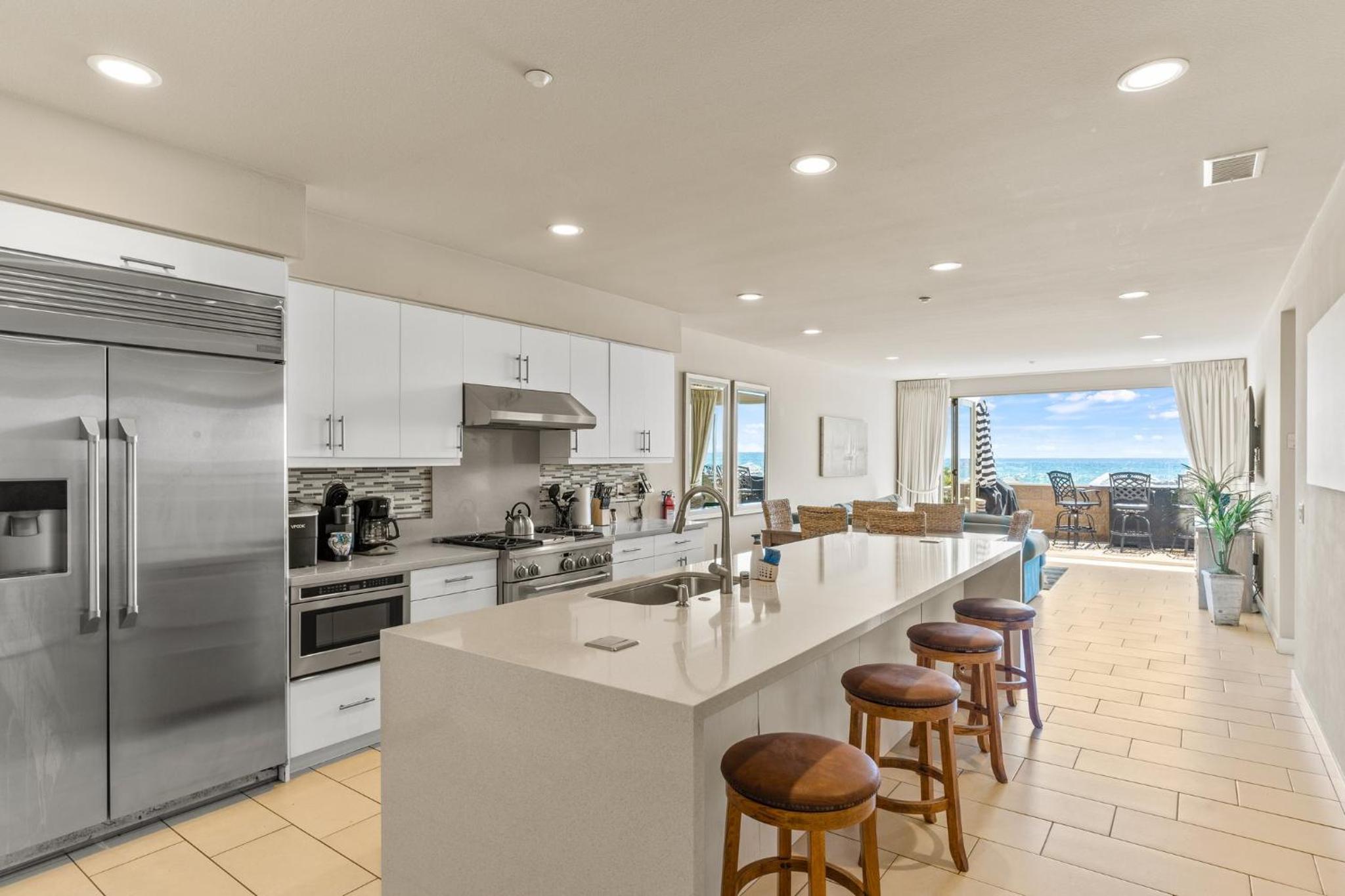 Oceanside Oasis 700S-103