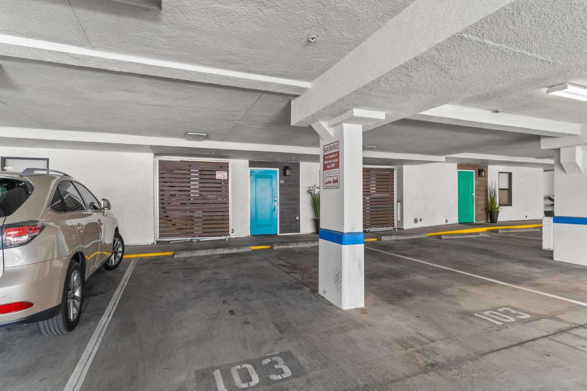 Oceanside Oasis 700S-103