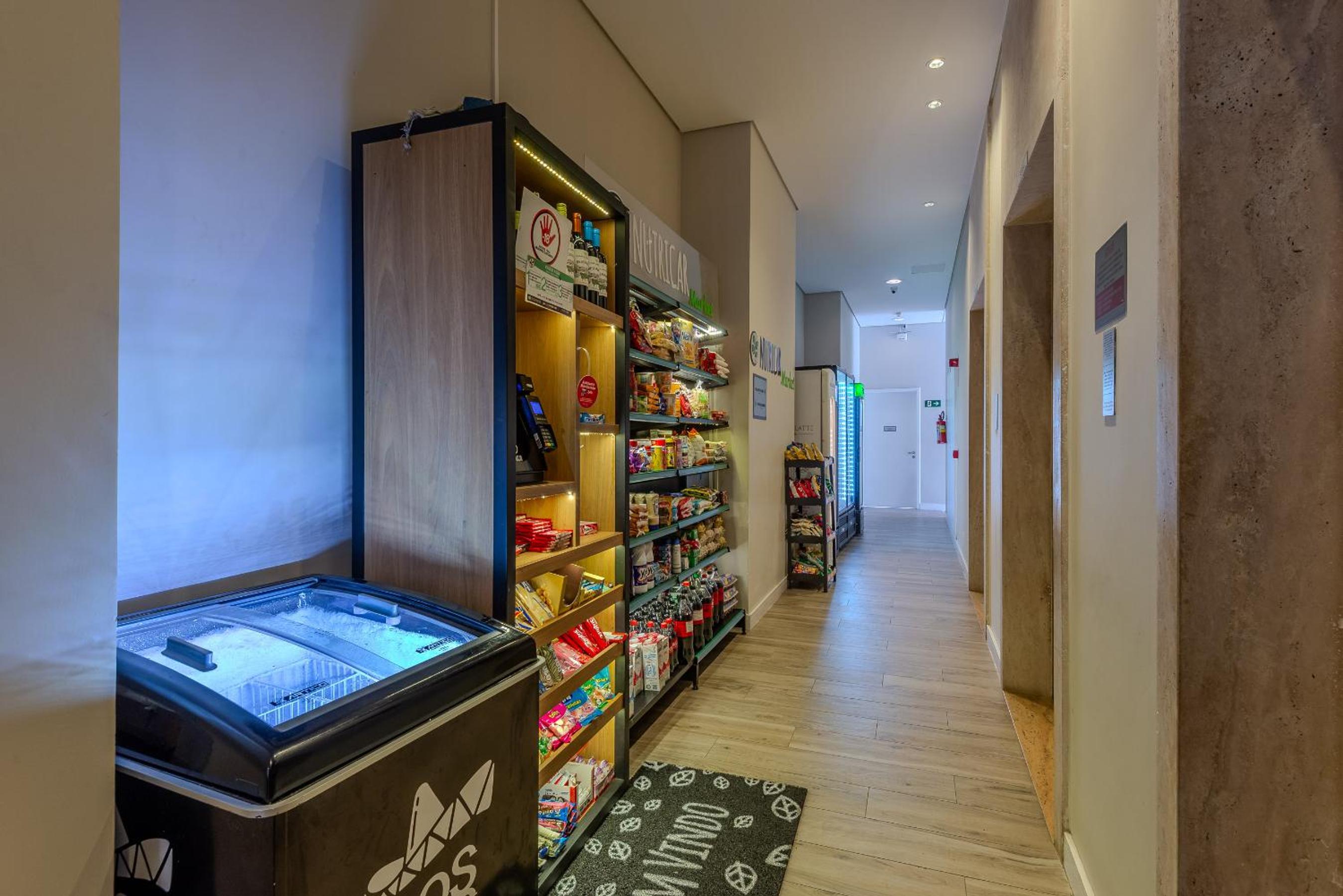 FLAT COM VISTA INCRIVEL EM CONDOMINIO DE LUXO