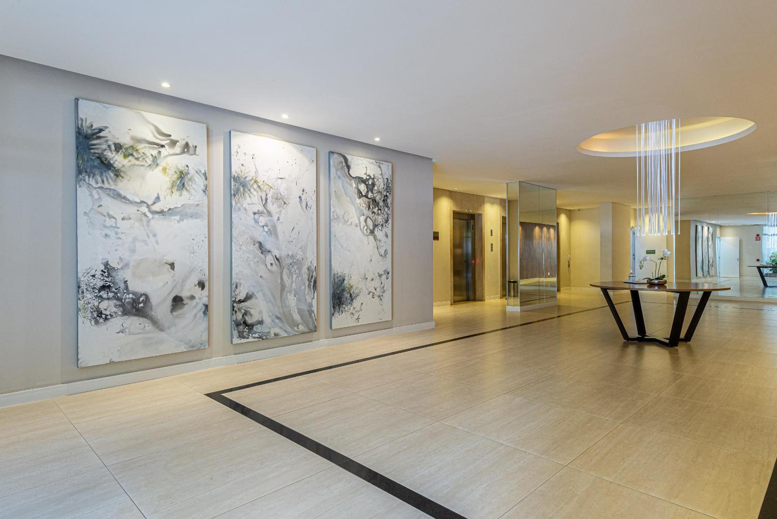 FLAT COM VISTA INCRIVEL EM CONDOMINIO DE LUXO