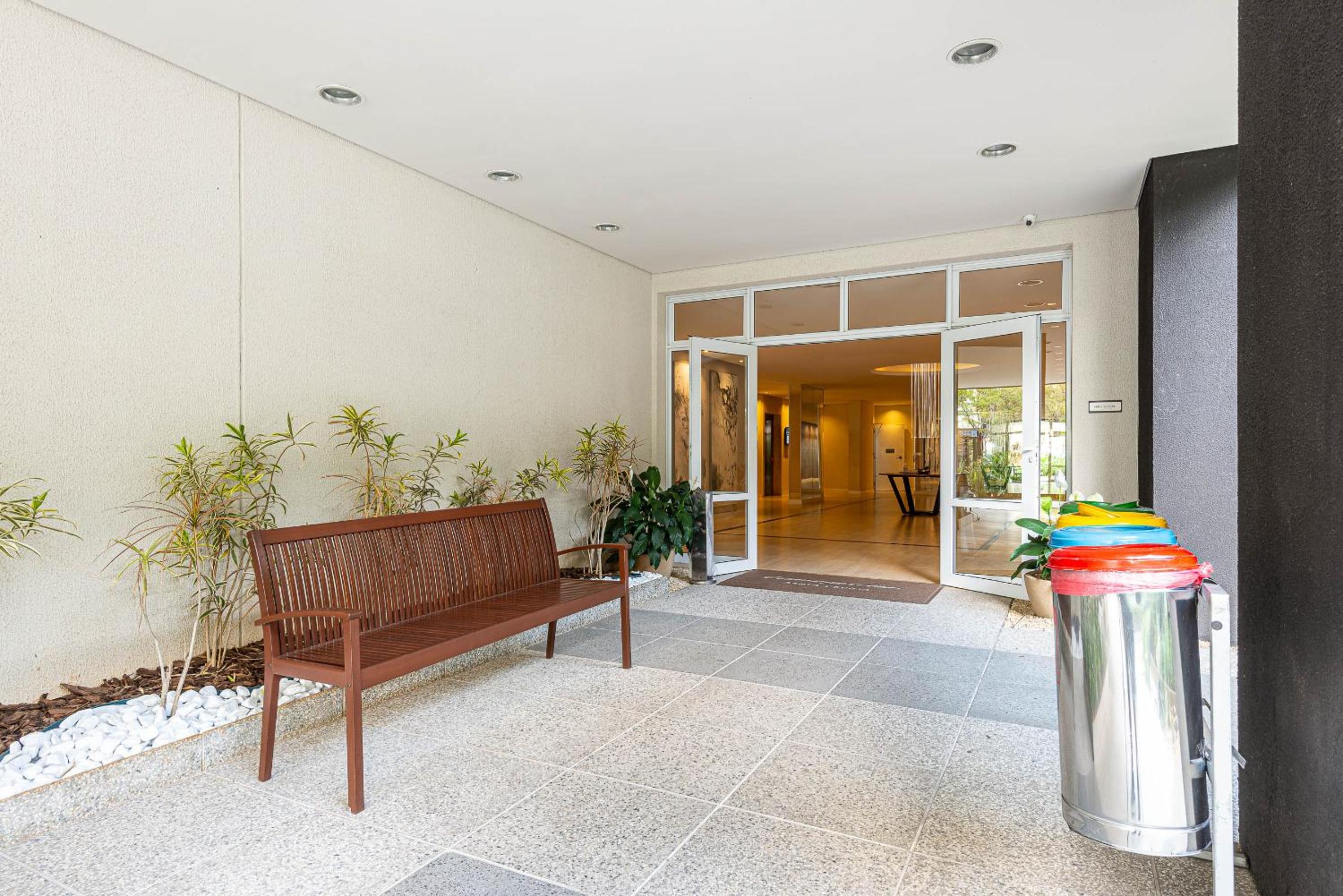 FLAT COM VISTA INCRIVEL EM CONDOMINIO DE LUXO