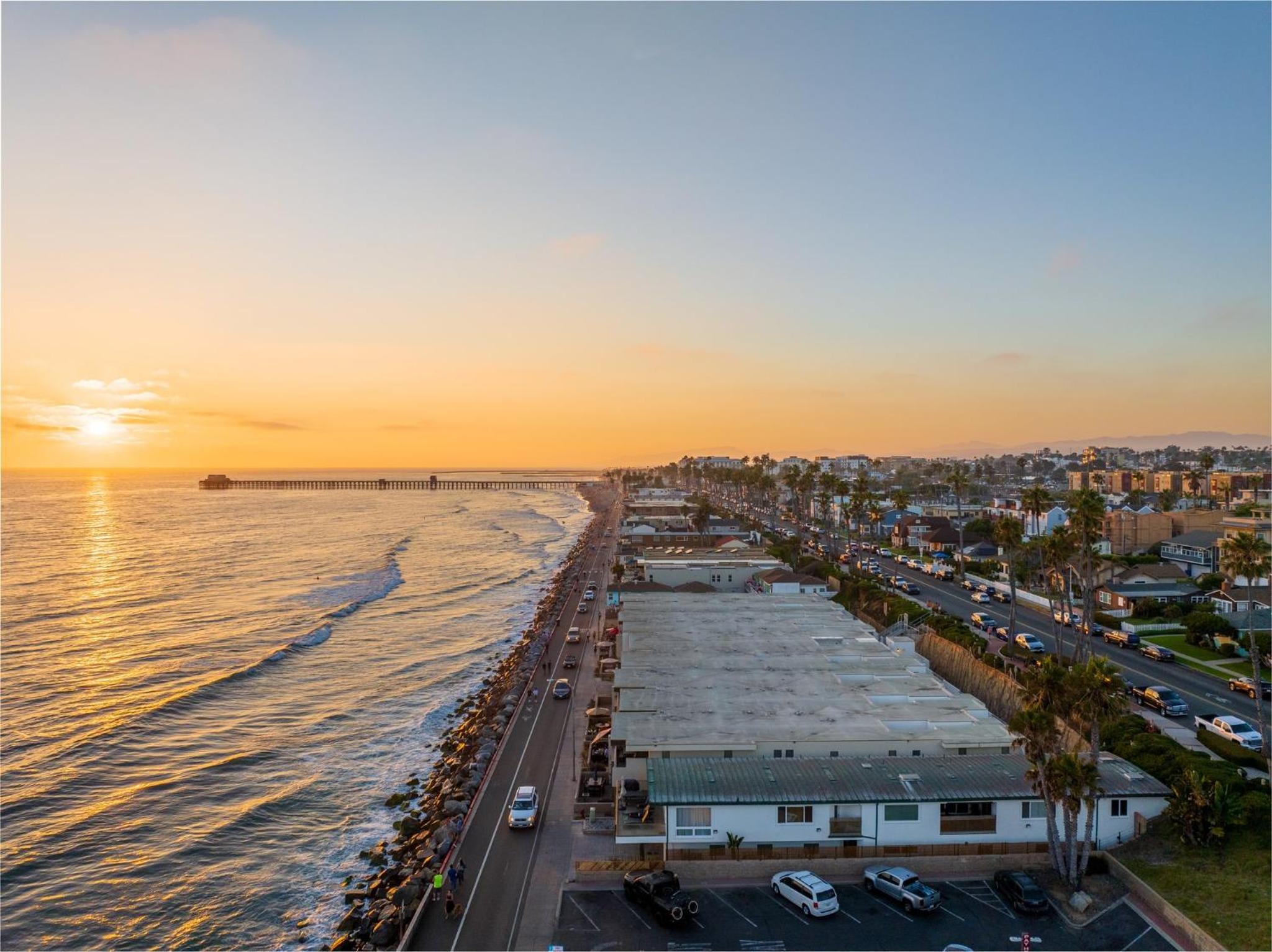 Oceanside Oasis 700S-103