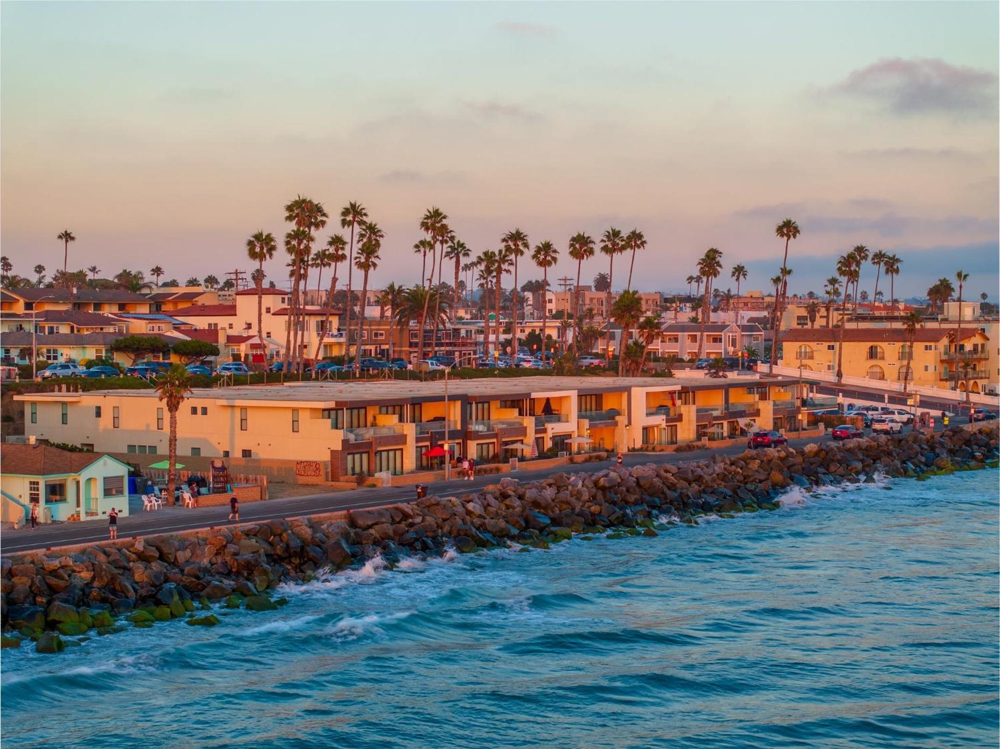Oceanside Oasis 700S-103