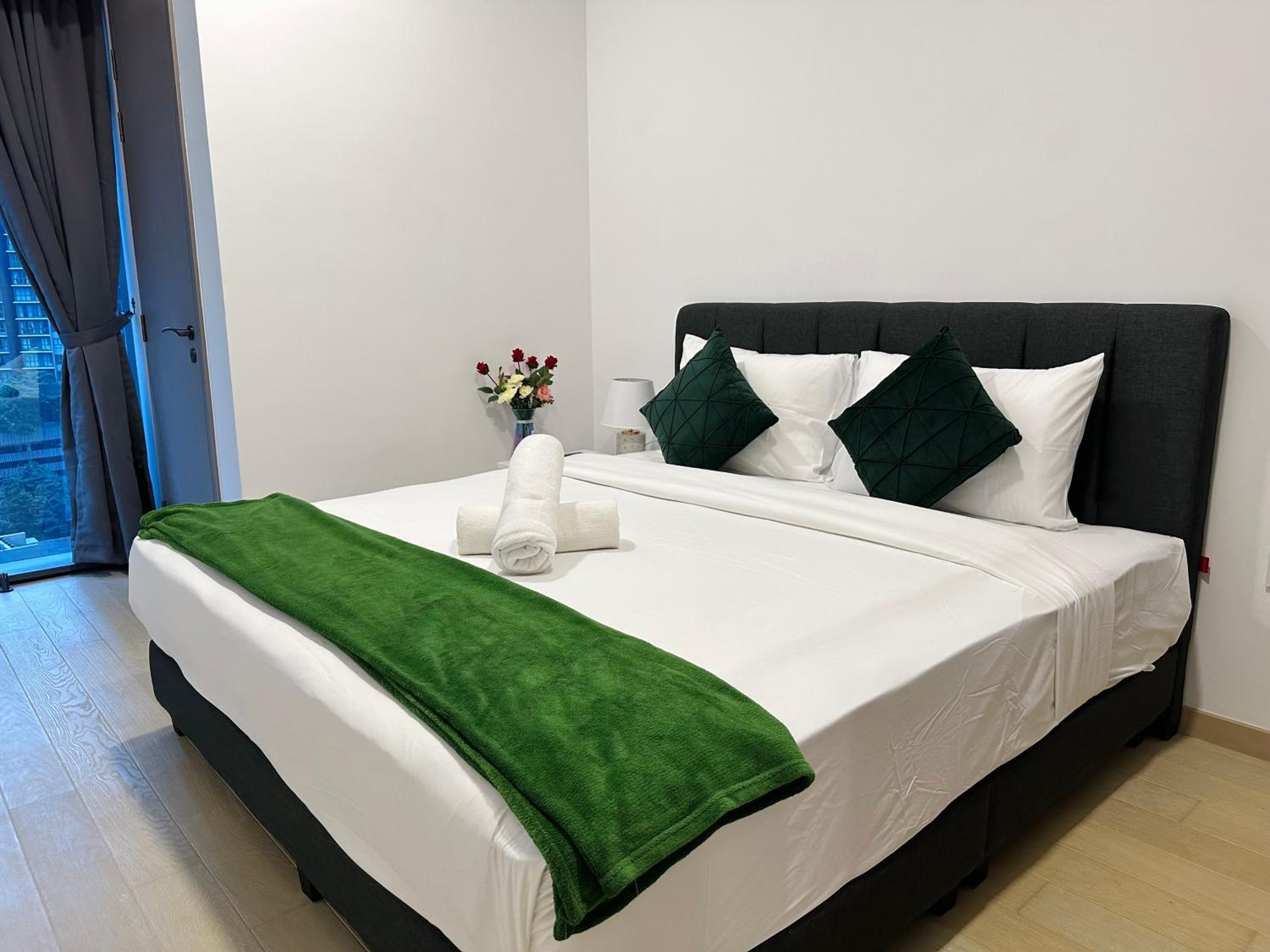 Sky Suites KLCC By NTR Resources