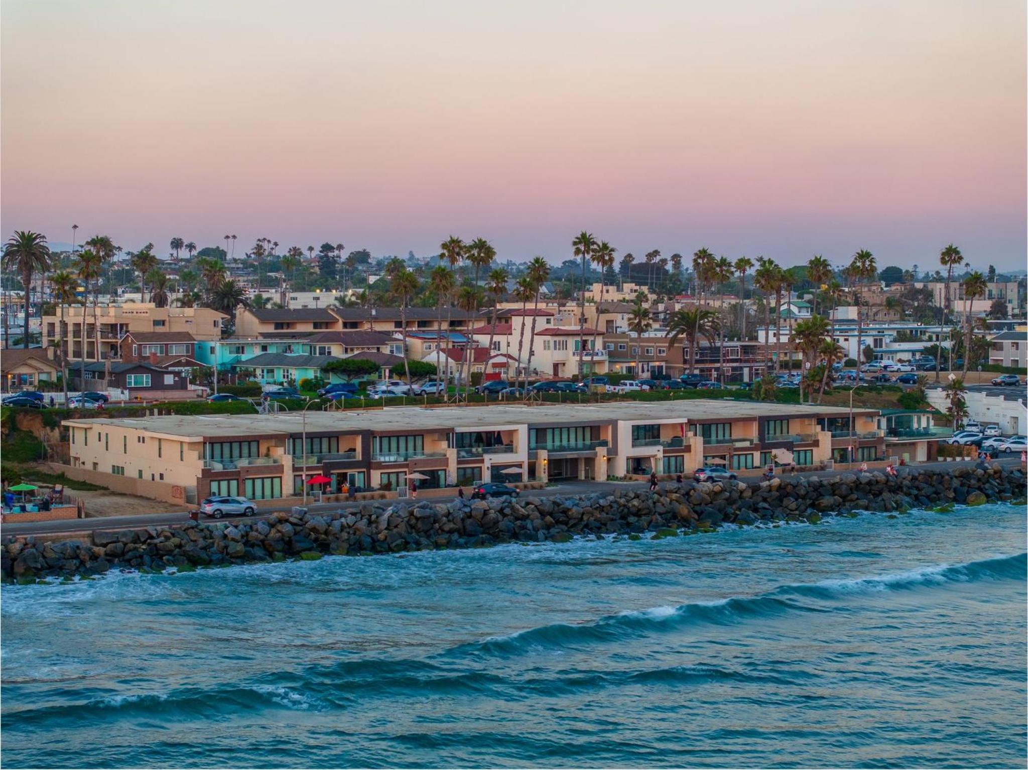 Oceanside Oasis 700S-103