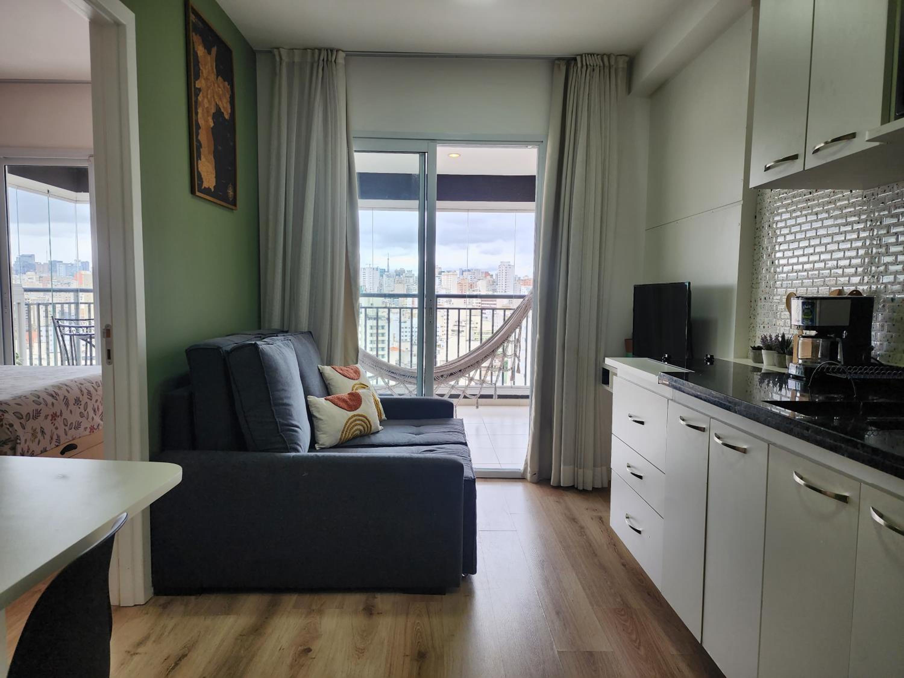 FLAT COM VISTA INCRIVEL EM CONDOMINIO DE LUXO