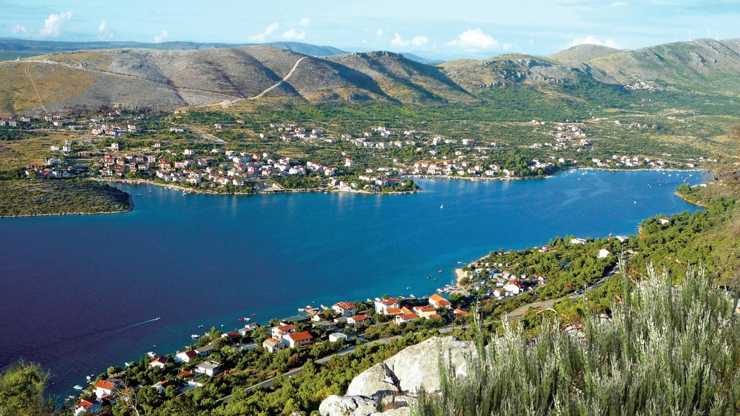 Lumare
