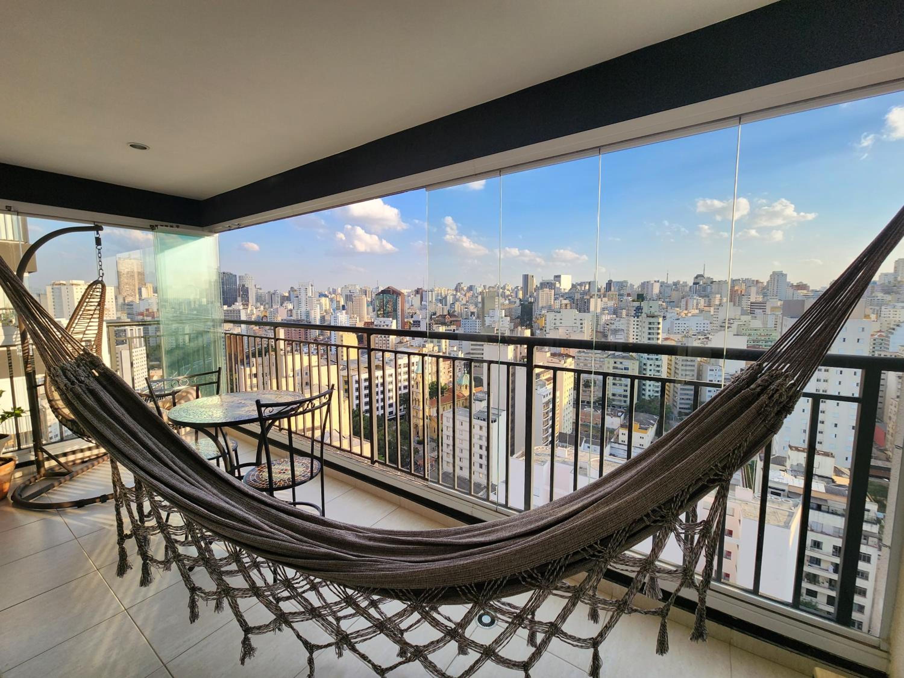 FLAT COM VISTA INCRIVEL EM CONDOMINIO DE LUXO