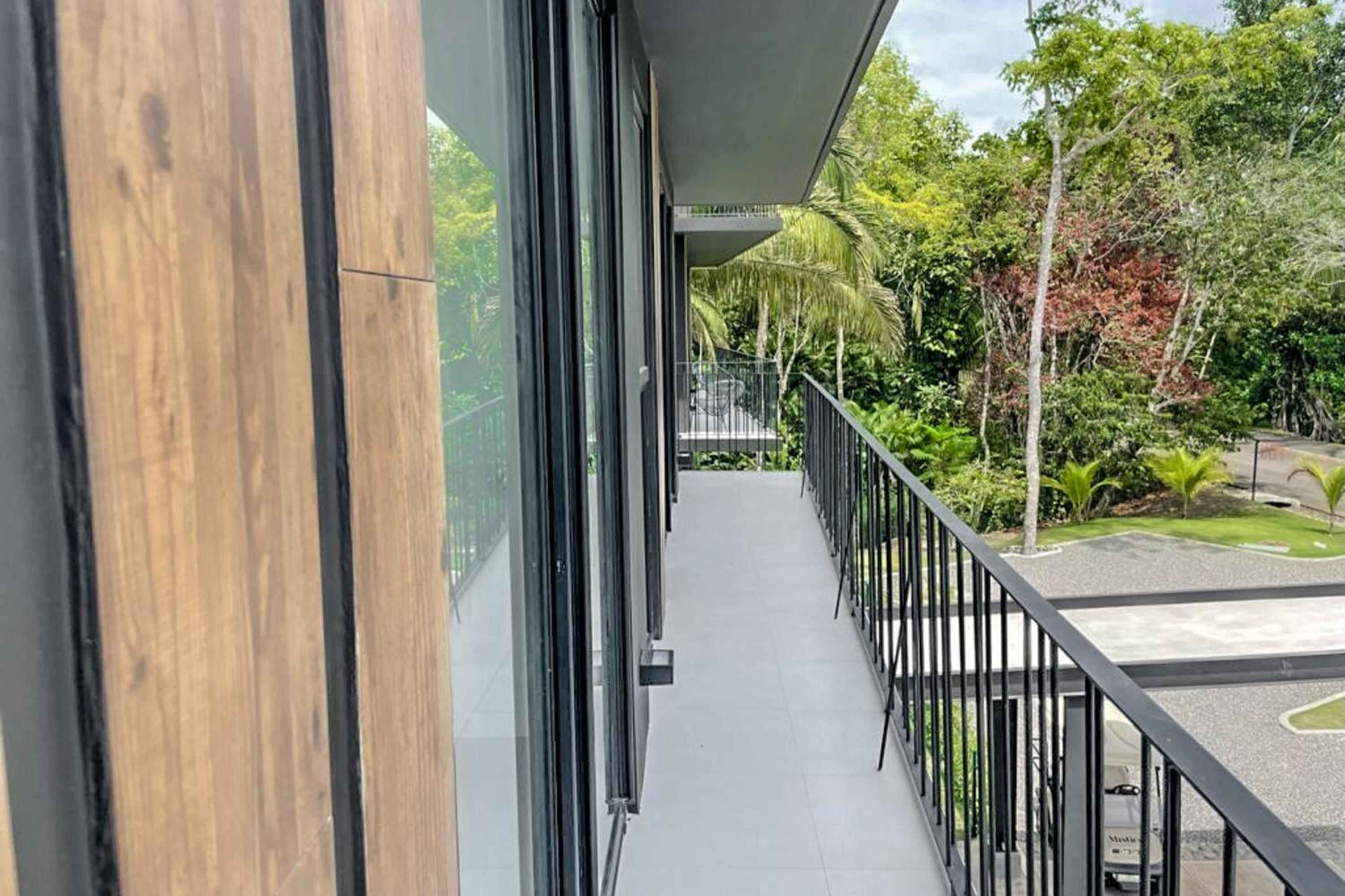 Rainforest Zen @ Nautilus B25