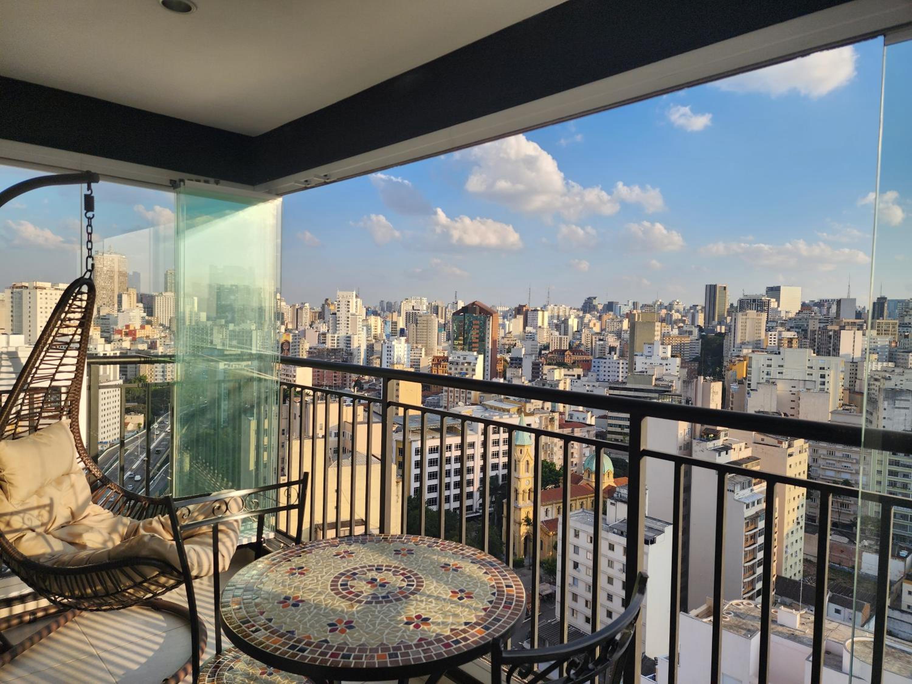 FLAT COM VISTA INCRIVEL EM CONDOMINIO DE LUXO