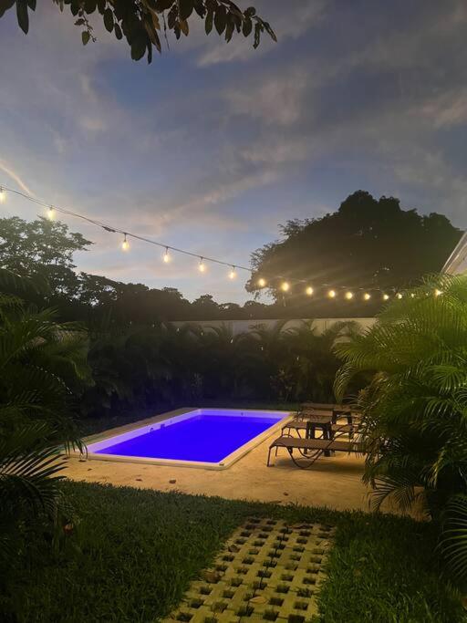 The Black Pearl - AC with a private pool