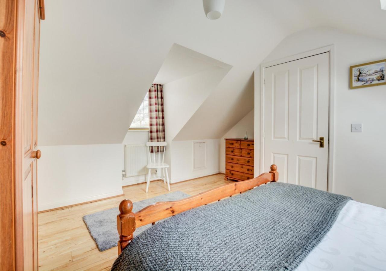 2 Bed in Salhouse oc-1250
