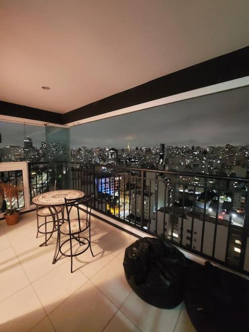 FLAT COM VISTA INCRIVEL EM CONDOMINIO DE LUXO