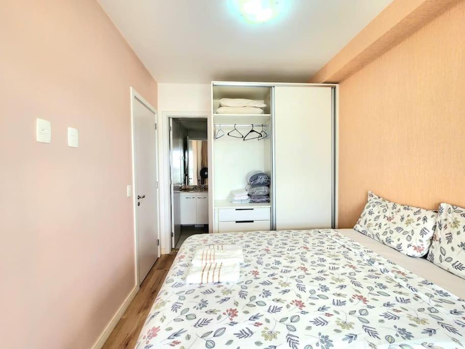 FLAT COM VISTA INCRIVEL EM CONDOMINIO DE LUXO