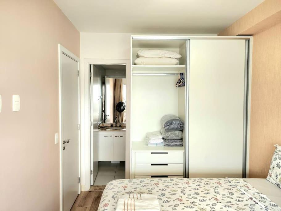 FLAT COM VISTA INCRIVEL EM CONDOMINIO DE LUXO