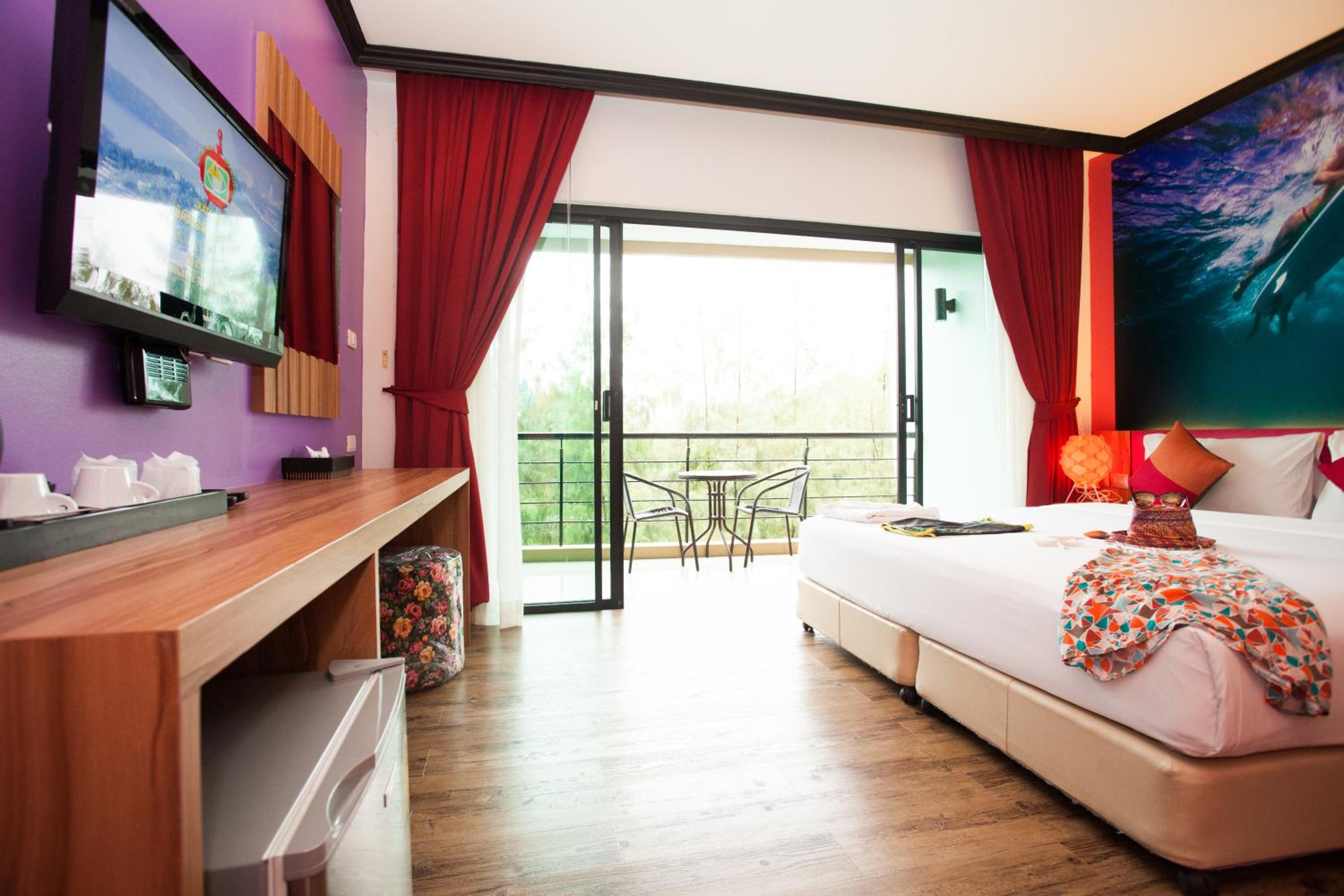 Must Sea Hotel - SHA Hotel