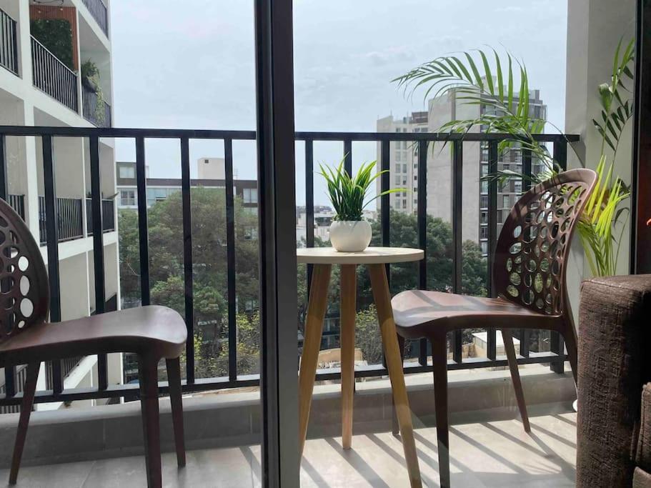 Beautiful floor 9th apartment Pool Gym Barranco view 3