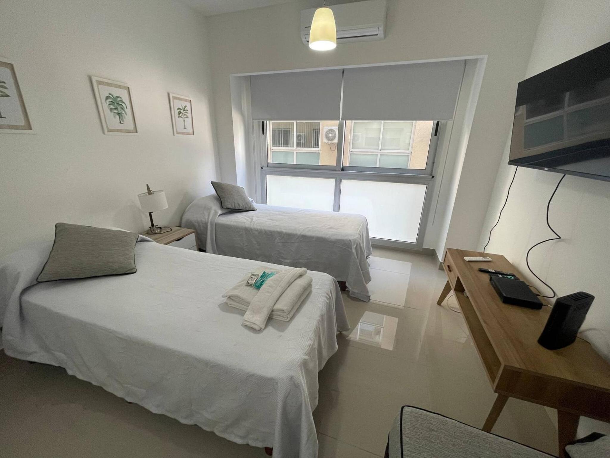 Studio In San Telmo- Paseo De La Cisterna- 529