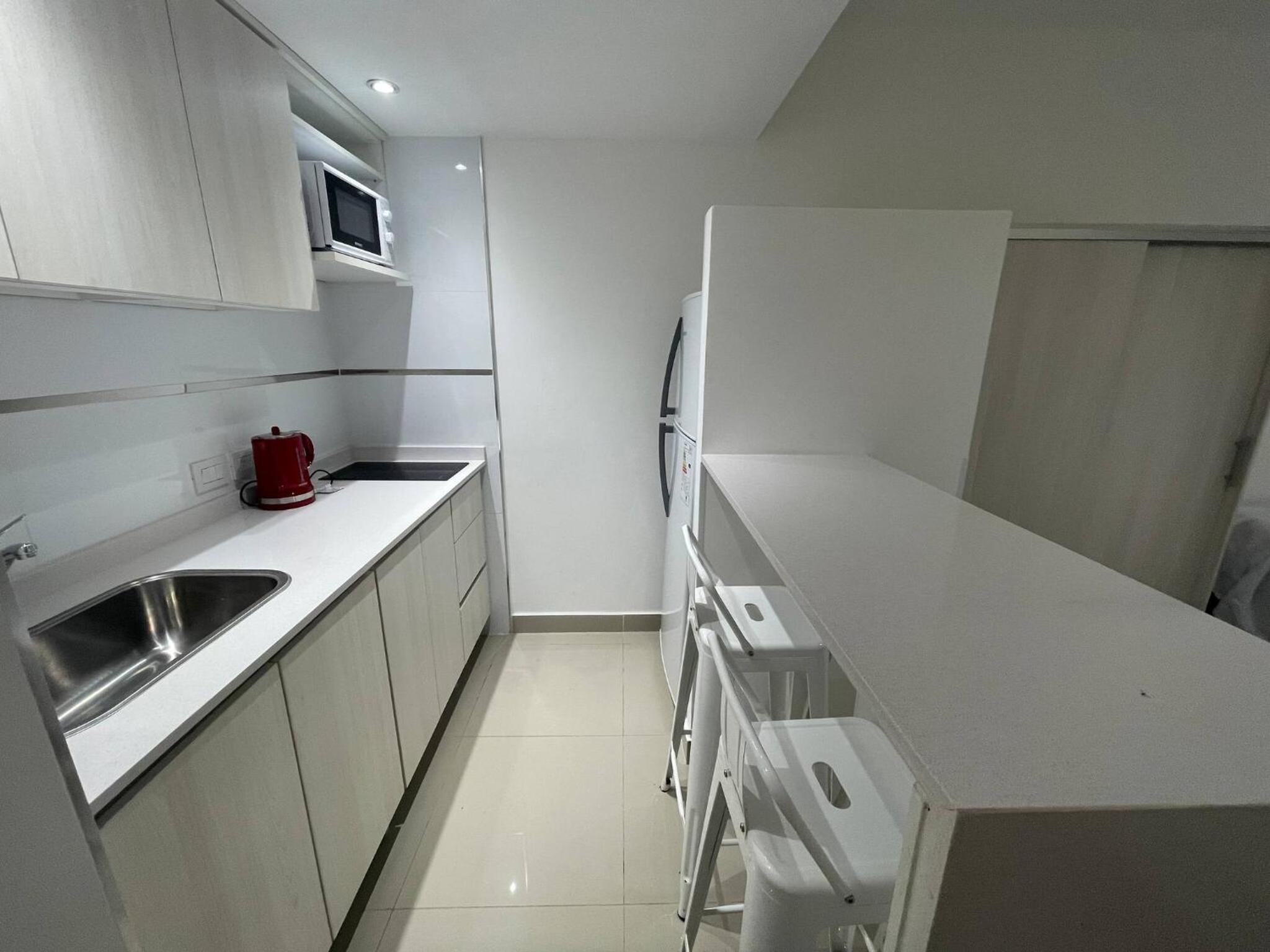Studio In San Telmo- Paseo De La Cisterna- 529