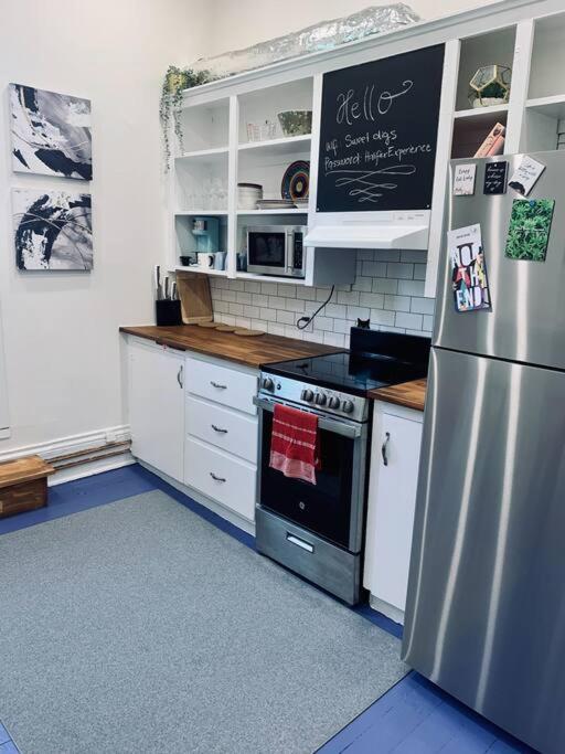 Pet-Friendly Space #3 at Doggy Digs, King Bed and Office