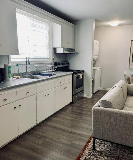 Charming 2-BDRM Apt #4 with Balcony
