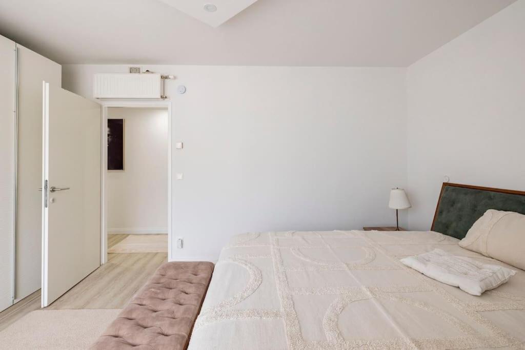 The Viendia Residence
