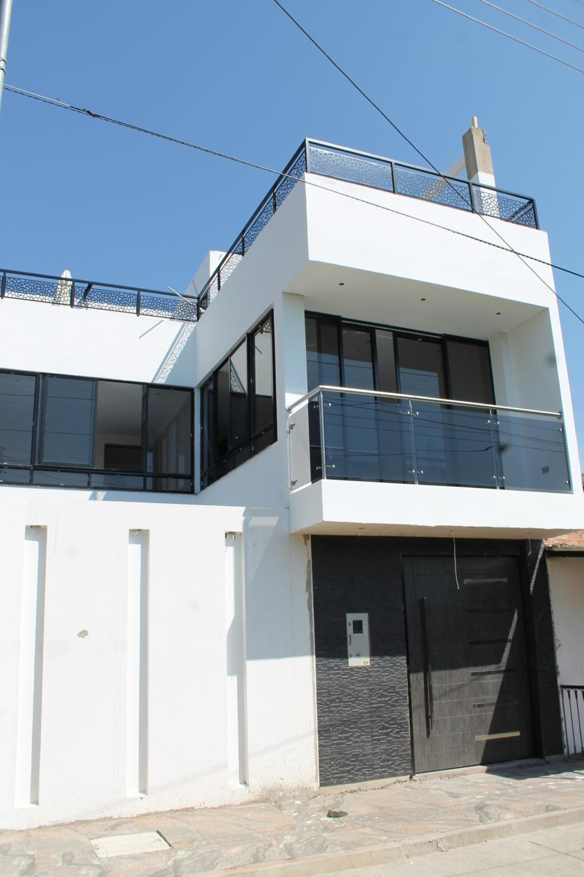 Casa de Lujo con Piscina privada Flandes Tolima