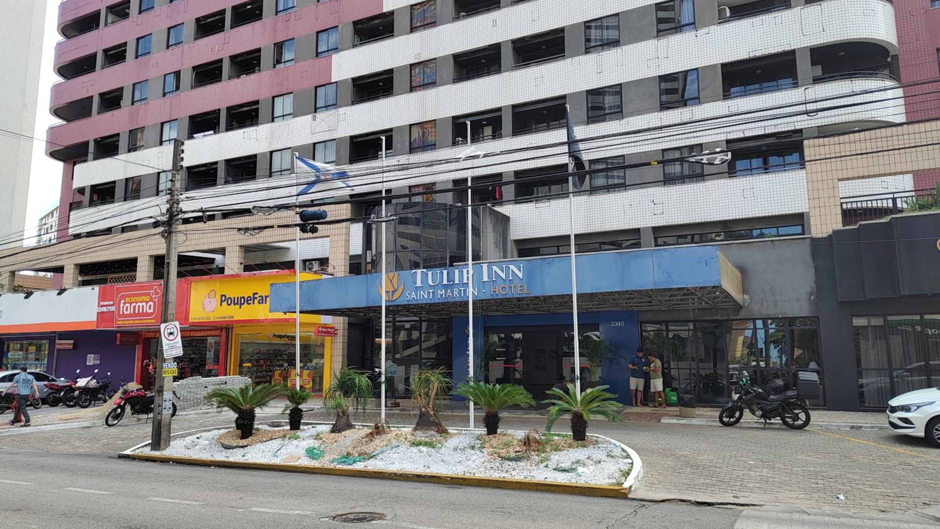 Lindo Flat Meireles 203 pertinho Beira Mar