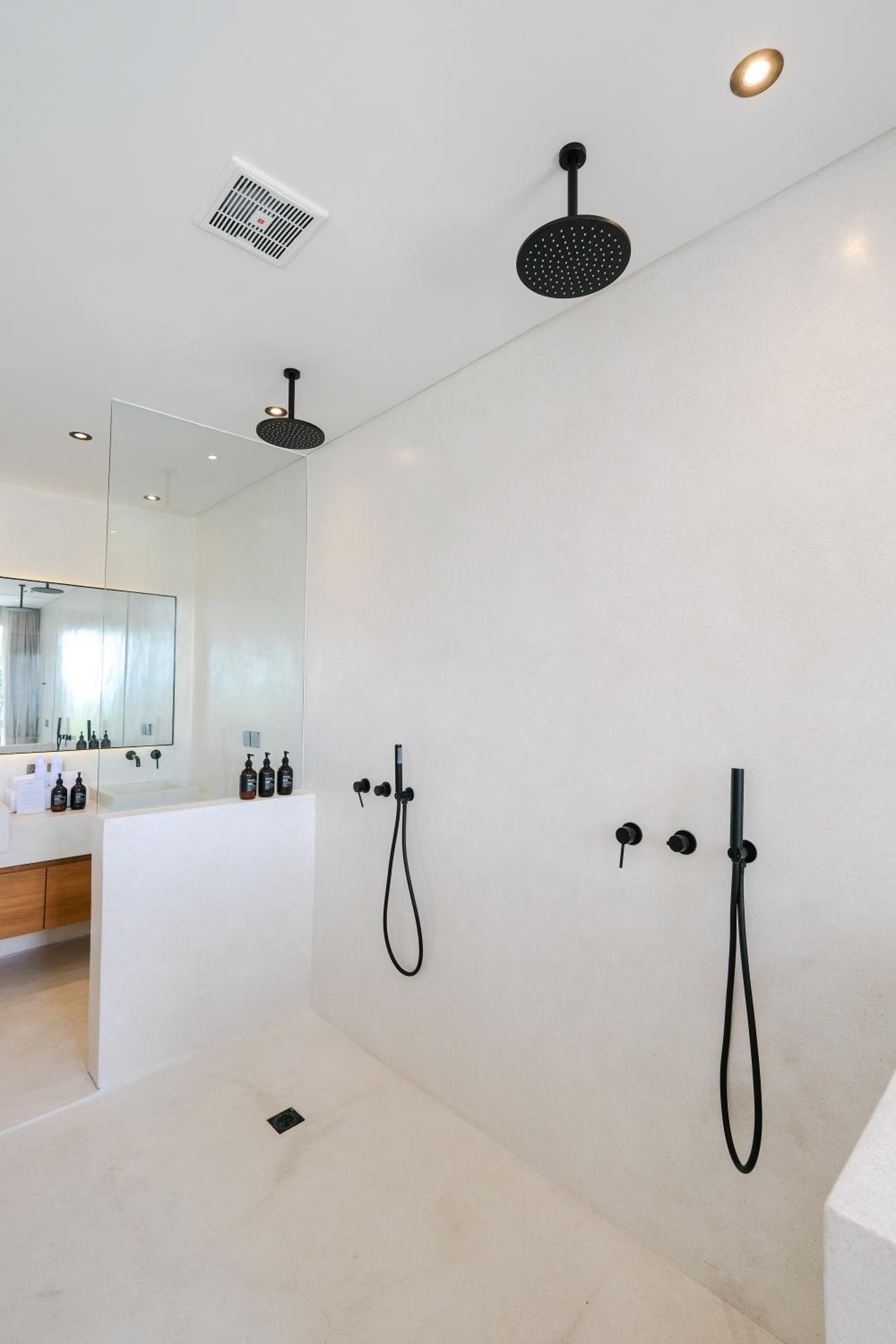 Villa Tortuga Pererenan - Image 3
