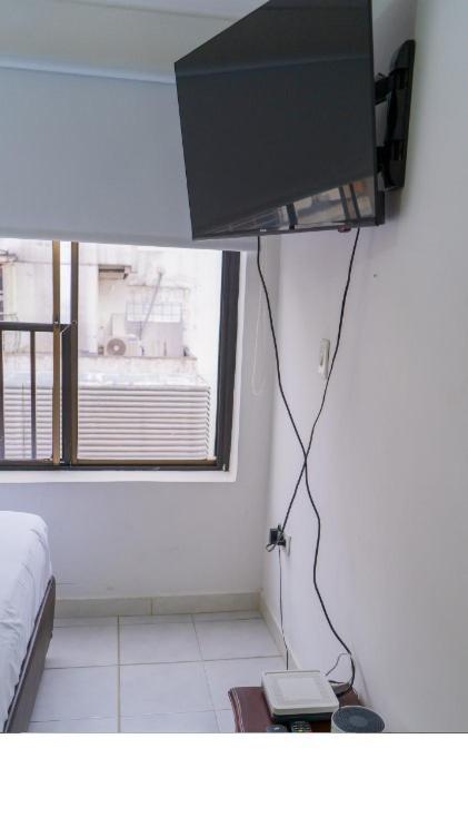 3 Bedroom, 2 bathroom Cabecera del LLano With Doorman