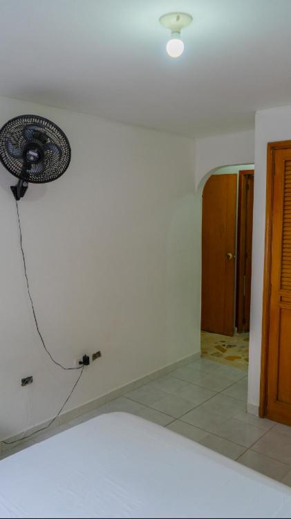 3 Bedroom, 2 bathroom Cabecera del LLano With Doorman
