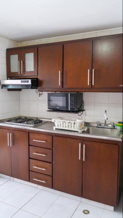3 Bedroom, 2 bathroom Cabecera del LLano With Doorman