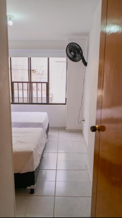 3 Bedroom, 2 bathroom Cabecera del LLano With Doorman
