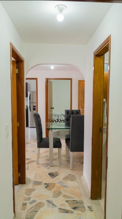 3 Bedroom, 2 bathroom Cabecera del LLano With Doorman