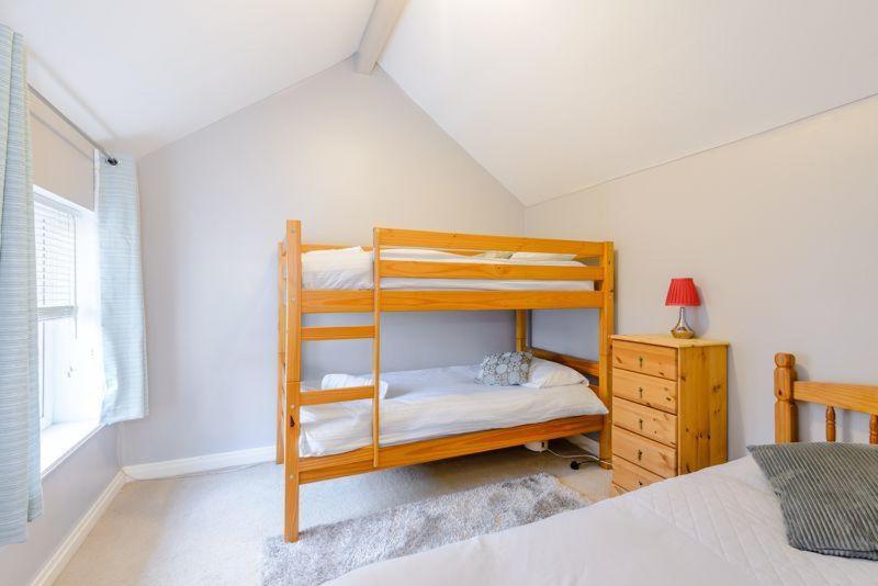 Tarporley Holiday Cottage view 5