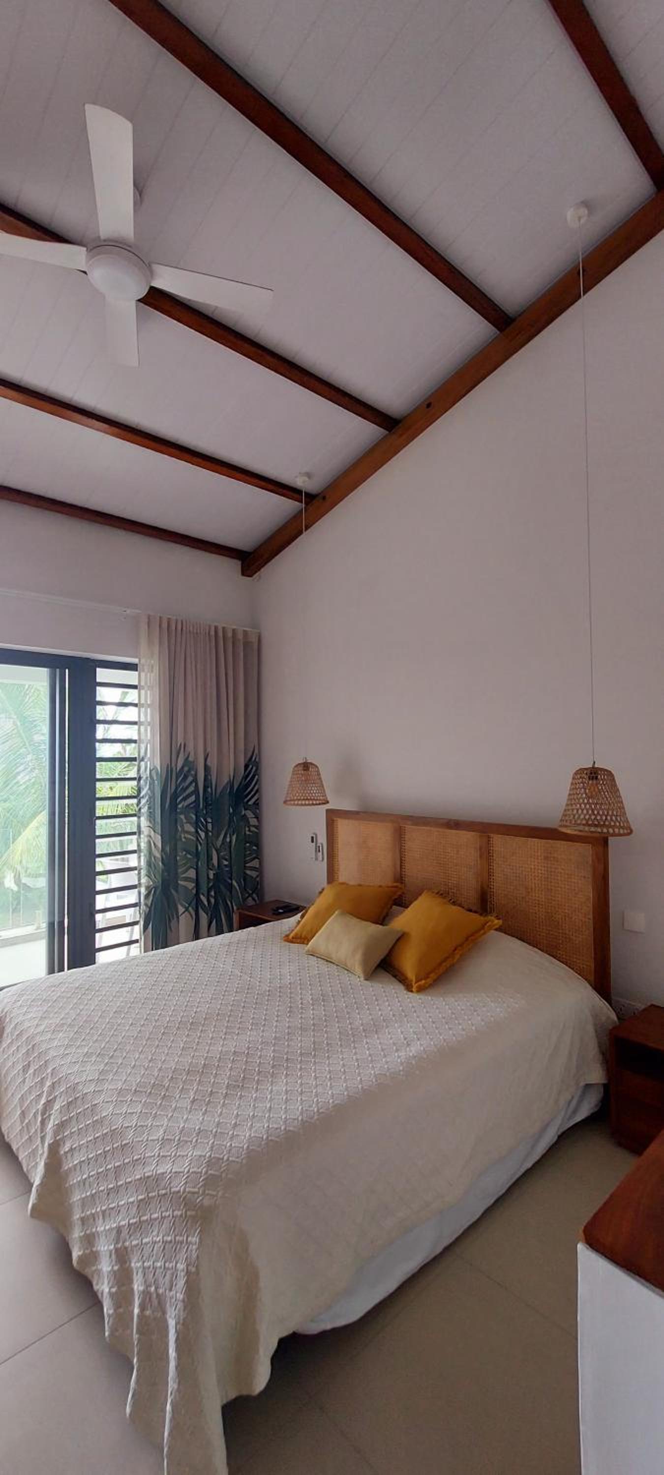 Canari Waterfront Villas photo 3