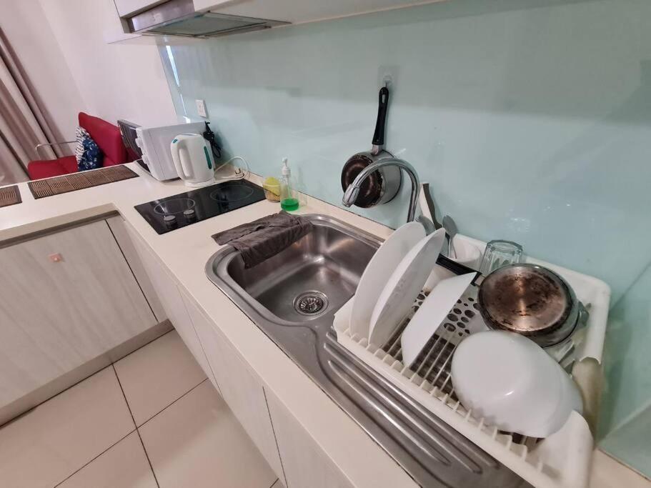 AZ Apartment @ Cyberjaya Netflix Wi-Fi photo 2