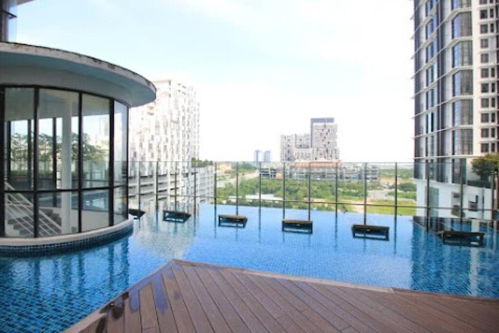 AZ Apartment @ Cyberjaya Netflix Wi-Fi photo 6