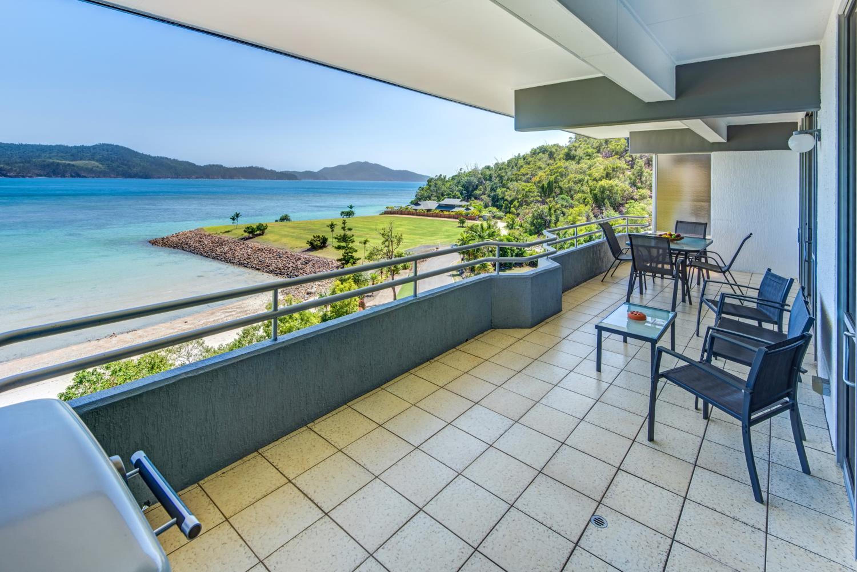 Frangipani 204 & Buggy Hamilton Island