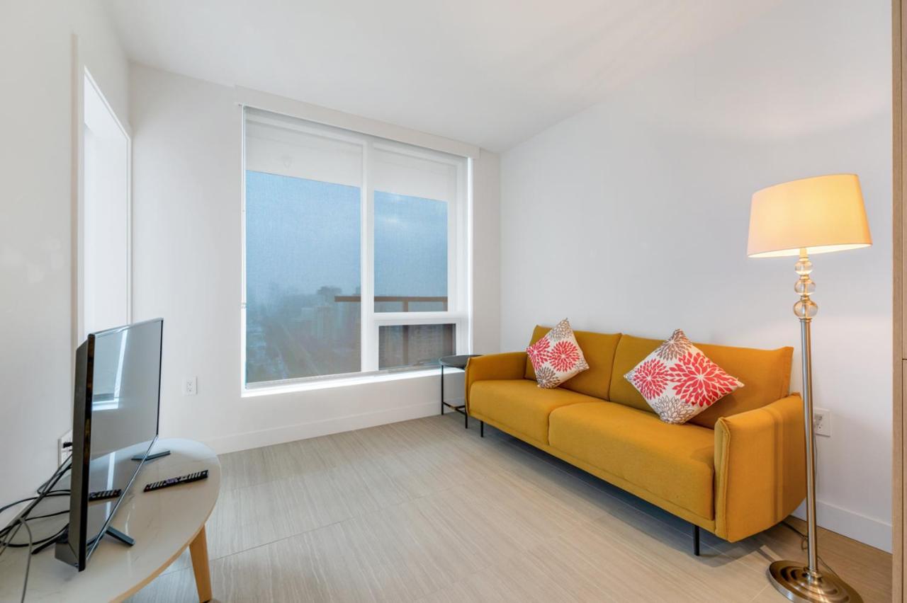 Urban Oasis near Joyce Station: 1BR Condo