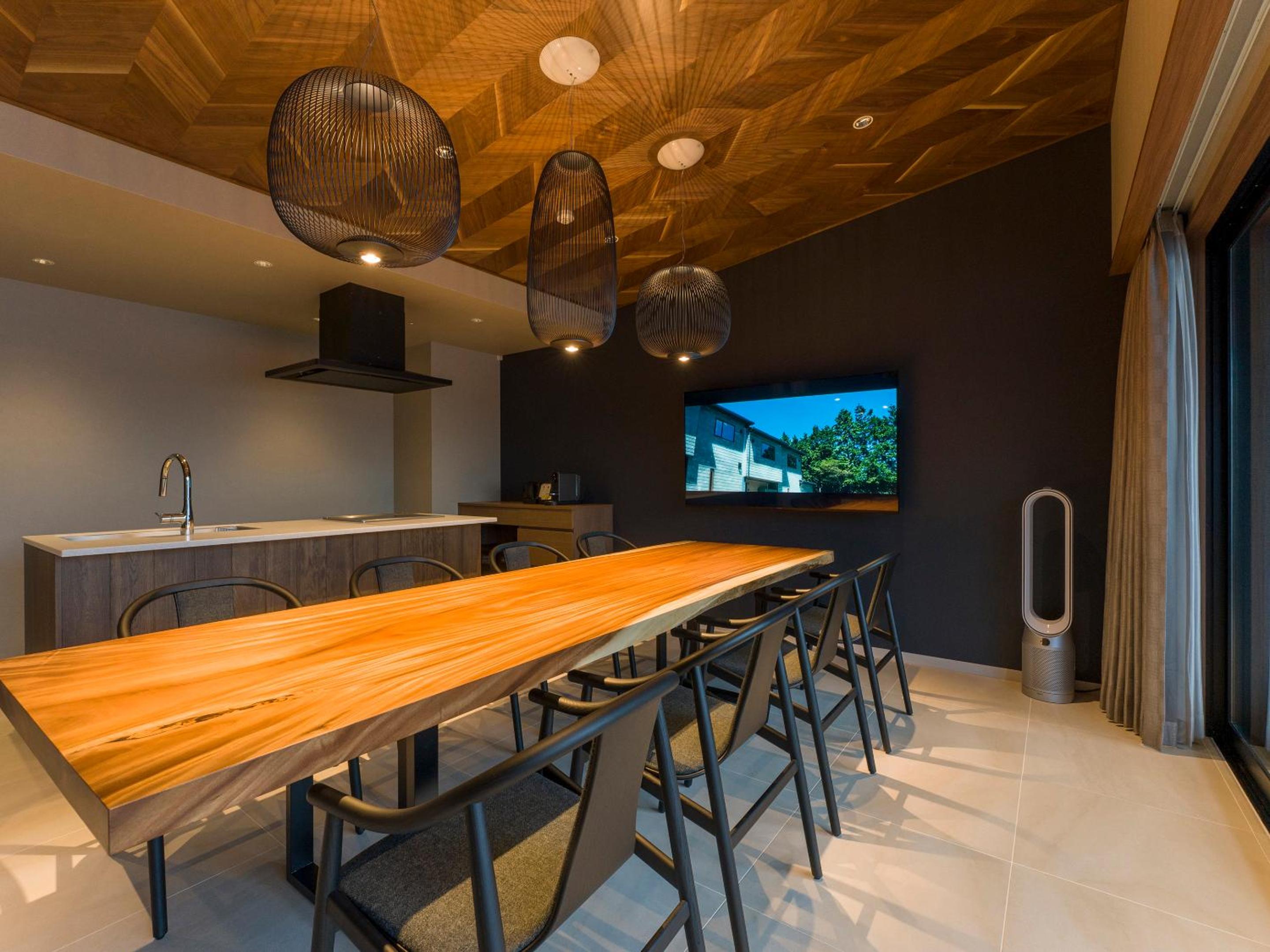 meeting & event spaces