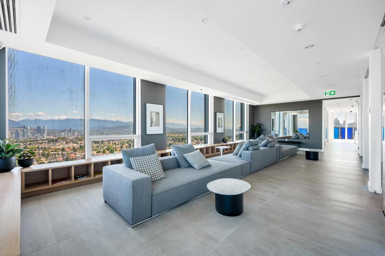 Urban Oasis near Joyce Station: 1BR Condo