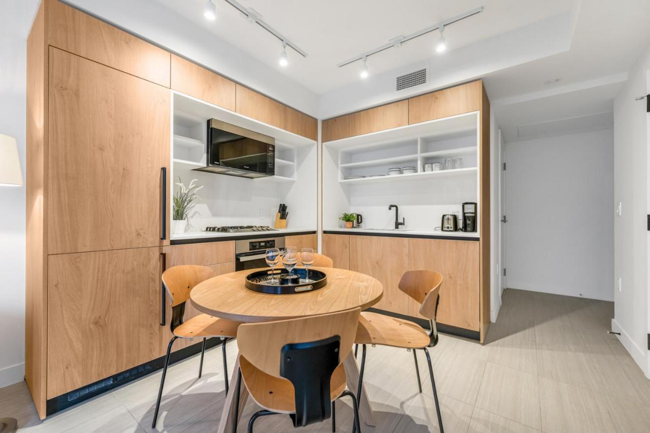 Urban Oasis near Joyce Station: 1BR Condo