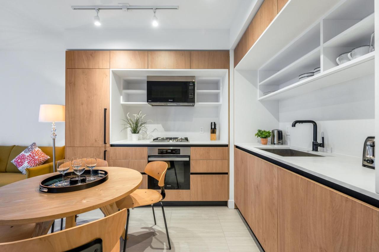Urban Oasis near Joyce Station: 1BR Condo